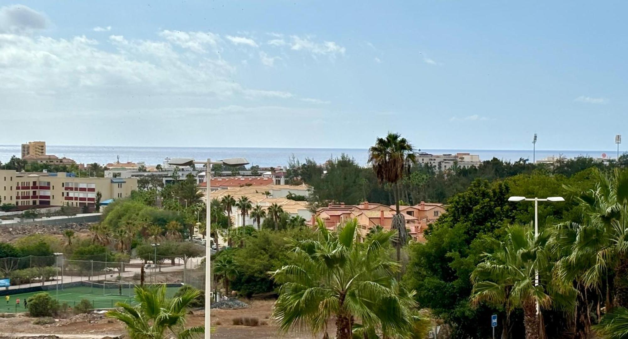 Апартаменти Happy Granada Лос-Крістіанос Екстер'єр фото