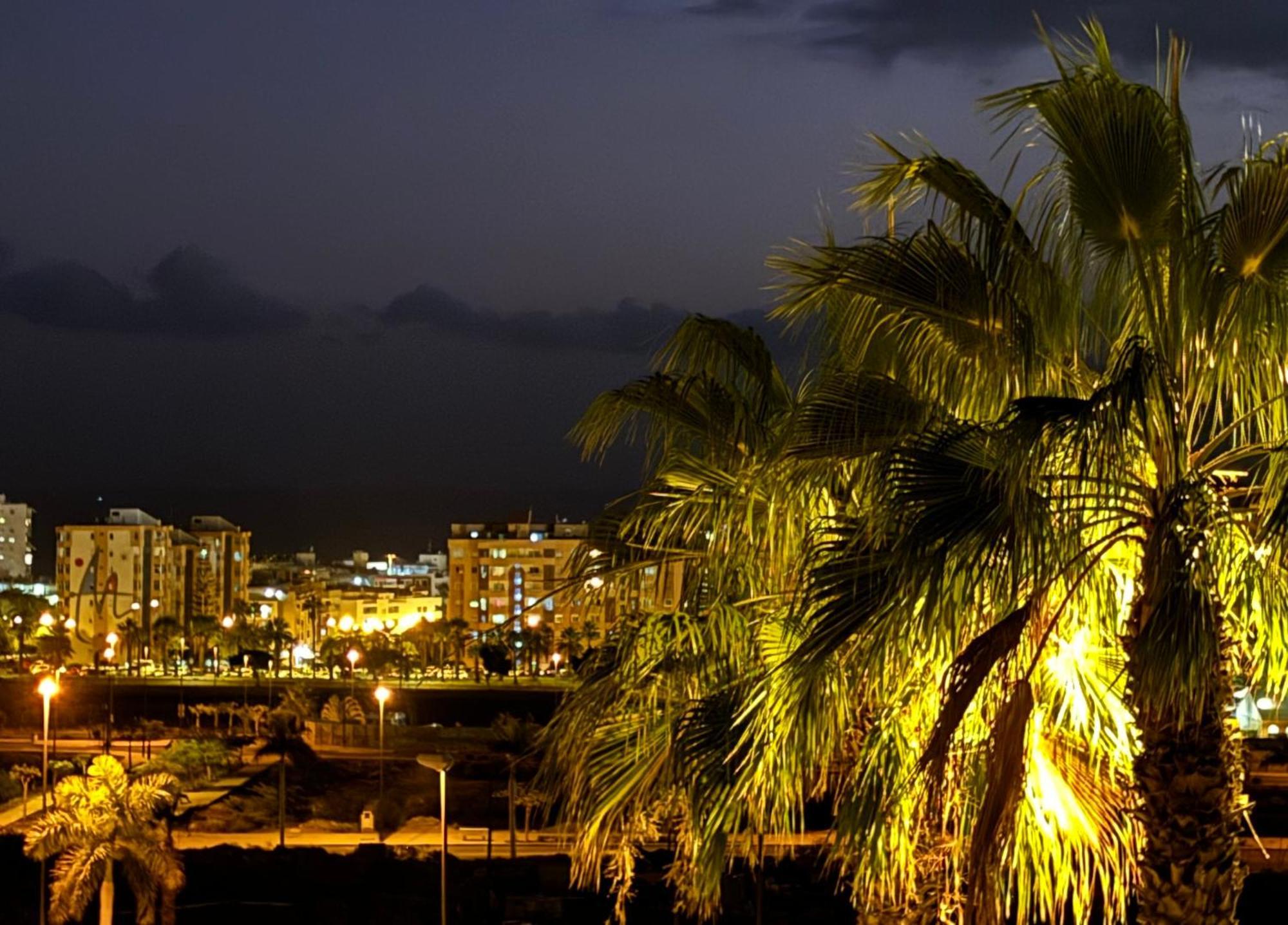 Апартаменти Happy Granada Лос-Крістіанос Екстер'єр фото